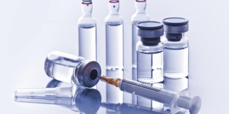 Costa meno dei farmaci e abbatte il colesterolo alto del 30%: ecco il nuovo vaccino