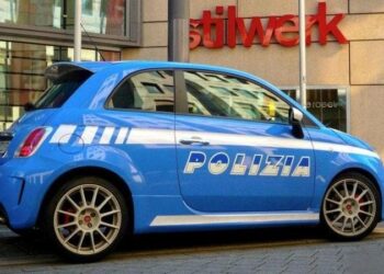 Rubata a Bari 500 della Polizia: la rivendono, titolare concessionaria scoperto e arrestato
