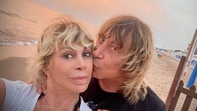 Carmen Russo conferma la crisi con il suo Enzo Paolo Turchi?