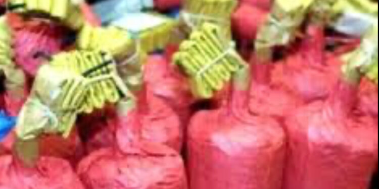 Botti inesplosi, i primi feriti