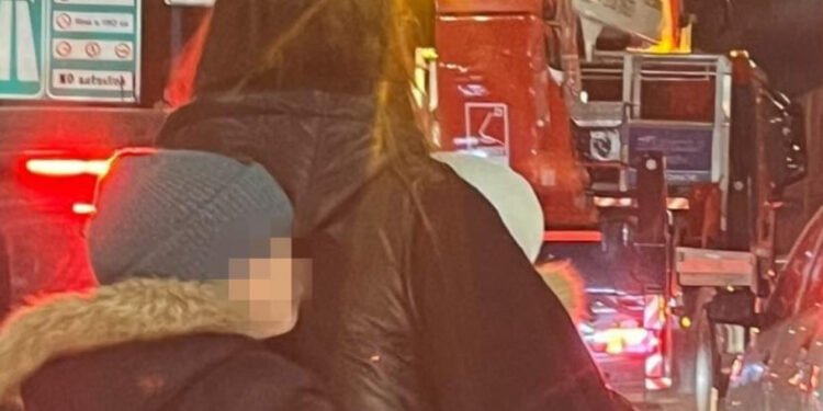 Minori in scooter senza misure di sicurezza, la denuncia del deputato Borrelli