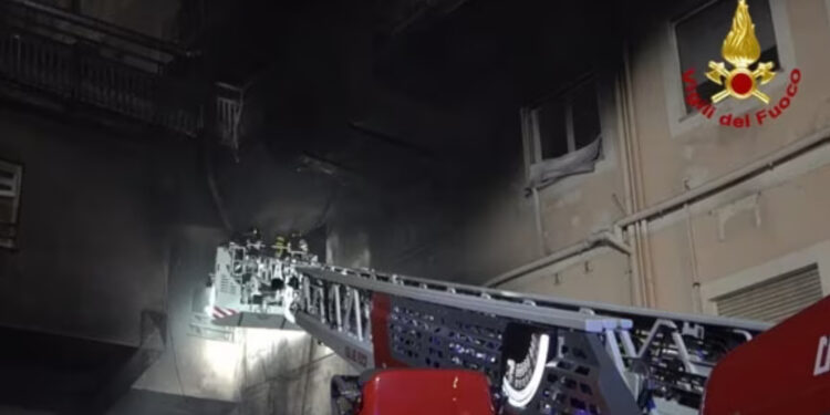 Tivoli, ospedale in fiamme tre morti e duecento evacuati