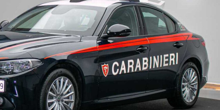 Tenta di incassare cinquemila euro da gratta e vinci rubati, arrestato dai Carabinieri