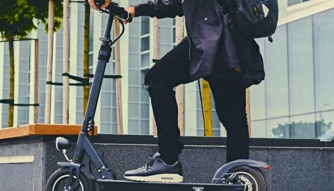Torneranno i monopattini elettrici in affitto a Napoli; tutto pronto per gennaio 2024