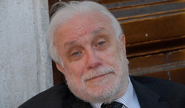 Nasce la community Luciano De Crescenzo in rete: ecco il sito ufficiale e l’associazione culturale dedicata al poliedrico ingegnere-scrittore
