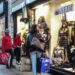 Al via la stagione dei saldi italiani, previsto giro d’affari da 8,4 miliardi