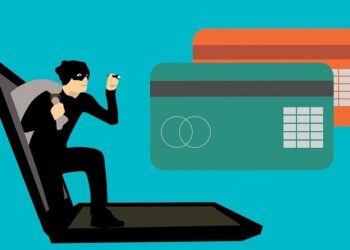 Rubano soldi dal conto con un falso sms, truffato 80enne in Sardegna