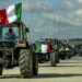 Un malore improvviso lo coglie mentre era fermo nel traffico per la protesta degli agricoltori, muore 56enne