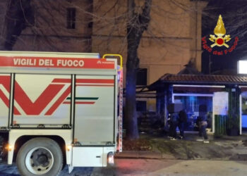 Centro scommesse rischia di andare a fuoco, non si esclude dolo