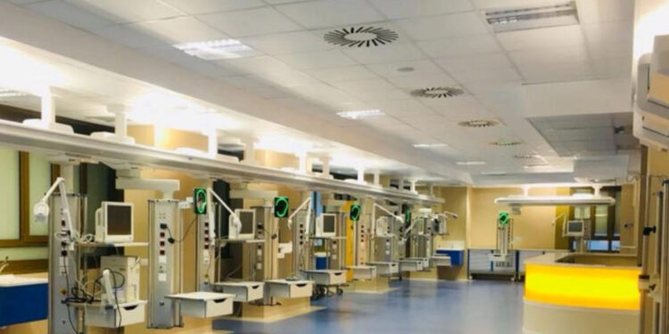 Neonato in fin di vita a Napoli, è giallo sulla cocaina in corpo