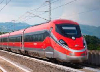 Torino, un bambino di 9 anni è stato travolto e ucciso da un treno a Borgo Revel