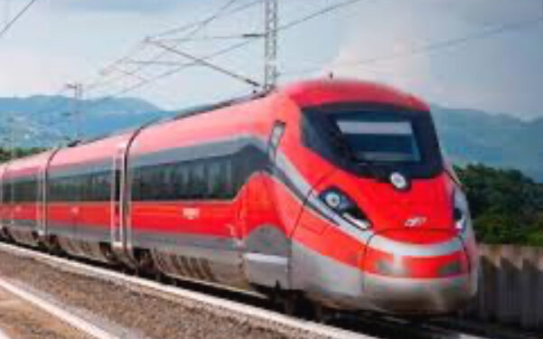 Torino, un bambino di 9 anni è stato travolto e ucciso da un treno a Borgo Revel