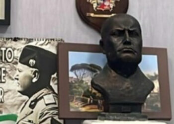 Il busto di Mussolini in un reparto del Cardarelli. E’ polemica