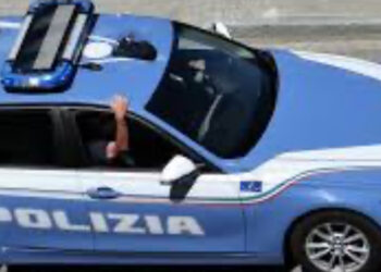 Napoli, numerosi arresti da parte della polizia. Blitz anticamorra