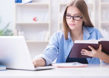 Mese cruciale di scadenze per i concorsi nel mondo scuola