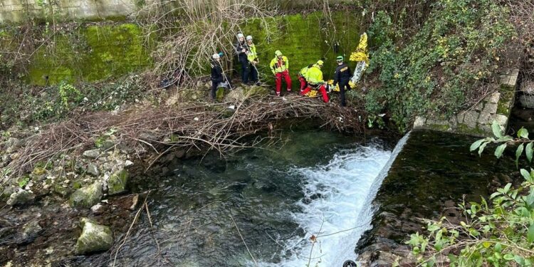 Precipita nel fiume Sele dalla finestra della sua abitazione, perde la vita un 82enne irpino