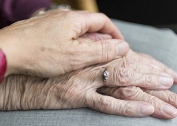 Bonus anziani over 80 in arrivo nel 2025, ecco a chi spetta