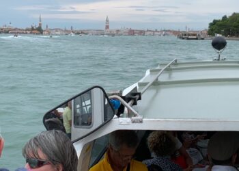 Il 62% degli oggetti smarriti dai turisti a Venezia viene restituito ai proprietari