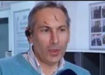 Picchiato dai genitori di un’alunna. È accaduto in una scuola d’infanzia a Taranto