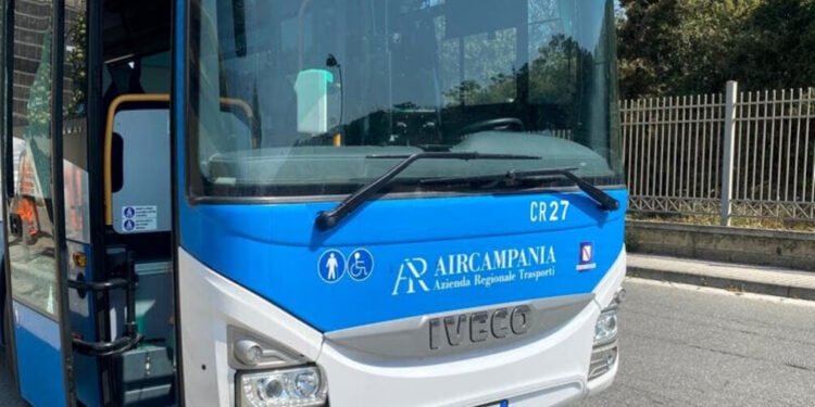 Bus Air Campania presi di mira dai vandali
