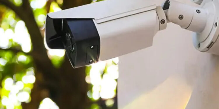 Videocamere di sorveglianza distrutte nella piazza di spaccio