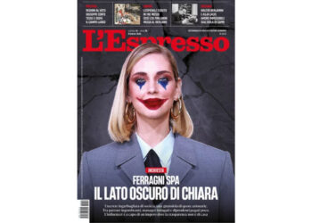 Chiara Ferragni  come Joker in copertina sul settimanale L’Espresso