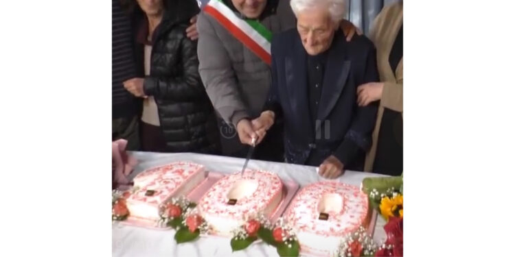 Cento candeline per nonna  Antonietta di Grottaminarda