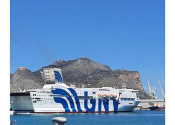 Incidente al porto di Napoli, la vittima e’un 45enne di Trapani