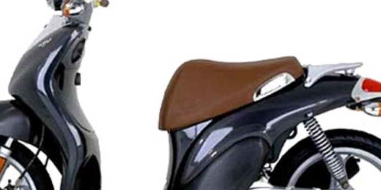 Era convinto di poter guidare senza patente e lo ha fatto per 70 anni