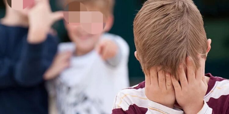 Dodicenne aggredito da bulli ad Anagni. E’ in gravi condizioni