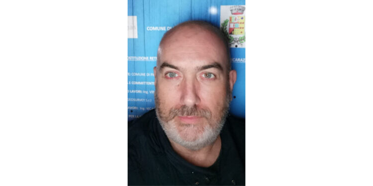 Il Giornalista Pino Grazioli querela O. C. per estorsione e diffamazione mezzo social