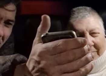 Wanda cerca un compagno, ma è innamorata di  Peppe