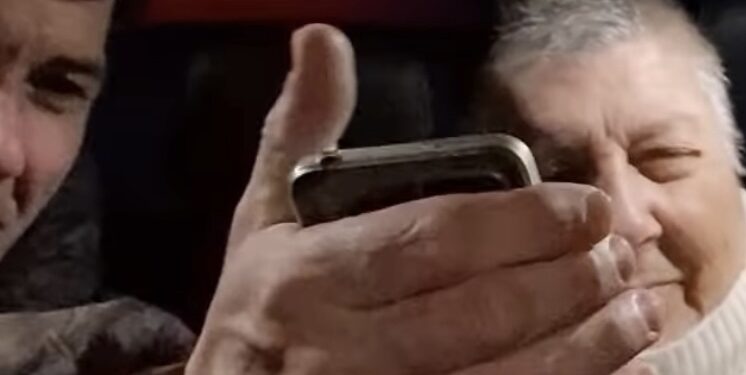 Wanda cerca un compagno, ma è innamorata di Peppe