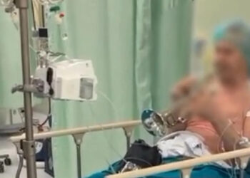 VIZZOLO ESCE DALLA SALA OPERATORIA E DOPO POCHI MINUTI SUONA CON LA SUA TROMBA UN BRANO DI MORRICONE