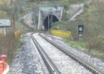 Al via la circolazione del tratto ferroviario Caserta-Foggia dopo lo smottamento della galleria in Irpinia