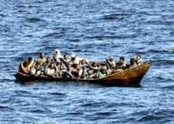 Tragedia in mare al largo della Grecia, recuperati tre piccoli corpi