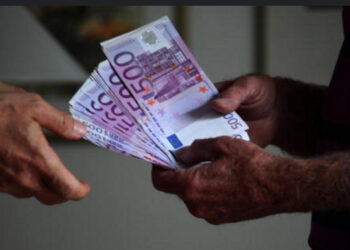 Arrestato usuraio  per estorsione e minacce: La storia  di un Imprenditore in difficoltà