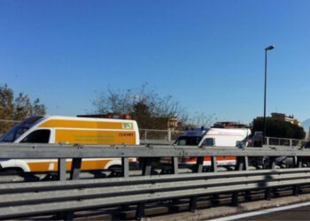 Grave Incidente Stradale sull’Asse Mediano a Qualiano: Due Morti