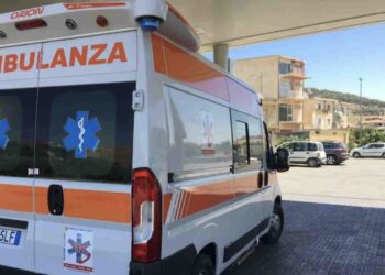 Pomeriggio di paura: Due ragazzi si feriscono durante una lite