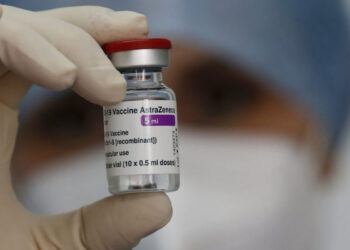 ASTRAZENECA RITIRA IL VACCINO ANTI COVID-19 IN TUTTO IL MONDO