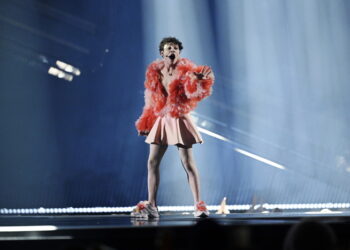 Nemo porta la Svizzera alla vittoria dell’Eurovision 2024 mentre Angelina Mango si piazza settima