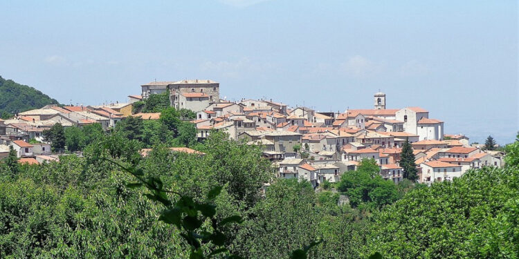 Montemarano in Lutto per la Tragica Scomparsa del Piccolo Domenico GalluccI