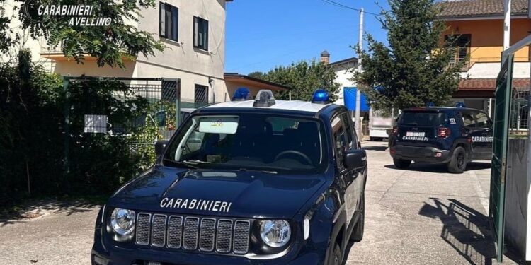 Tragico ritrovamento ad Avellino : Anziano rivenuto cadavere in casa