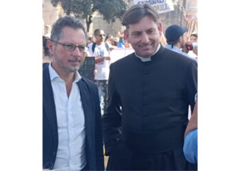 Deputato Borrelli: “La voce del coraggio di Don Antonio Coluccia”