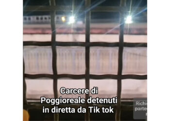 Poggioreale: detenuti in diretta su TikTok,  la nuova frontiera della comunicazione carceraria