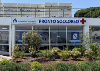 Paghiamo ancora un tributo al turismo sanitario delle carceri: detenuto evade dall’ospedale Cardarelli di Napoli