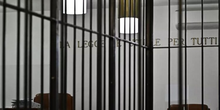 Duplice omicidio: ergastolo al suocero delle vittime