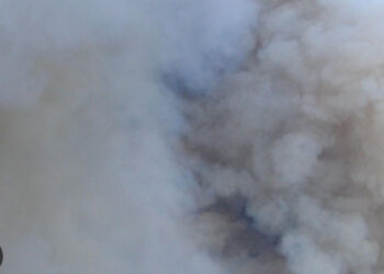 Incendio allo stabilimento Idav-D’Ambrosio di Striano. Esplosione e nube tossica