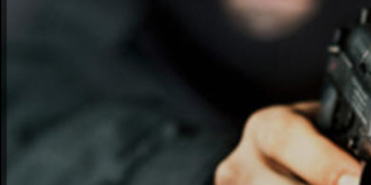 Arresto di un Minorenne per Rapine: Ordinanza di Custodia Cautelare Eseguita