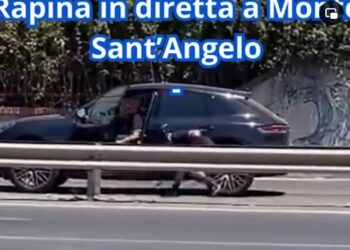 Inquietante rapina  a Napoli: assalto armato in pieno giorno. Le parole di Borrelli